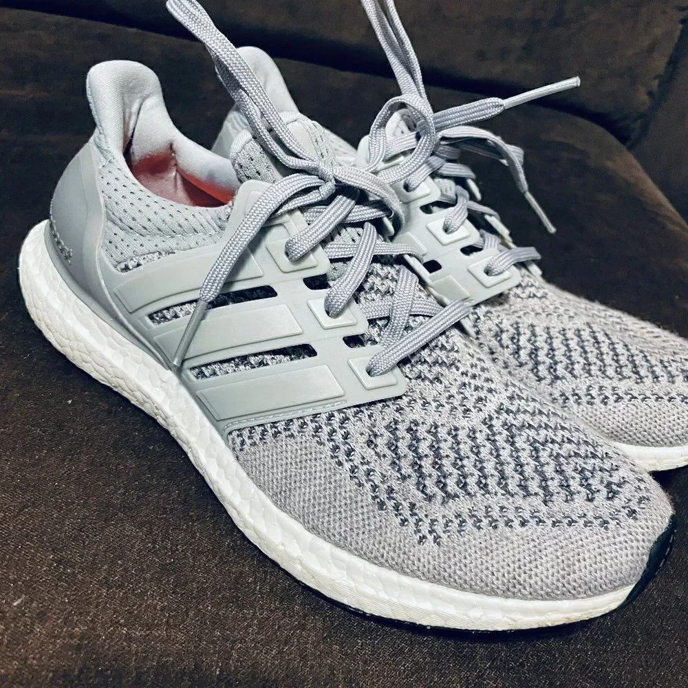 Excellent ADIDAS Ultraboost Ultra BOOST 1.0 Wool Grey 8.5 US womens